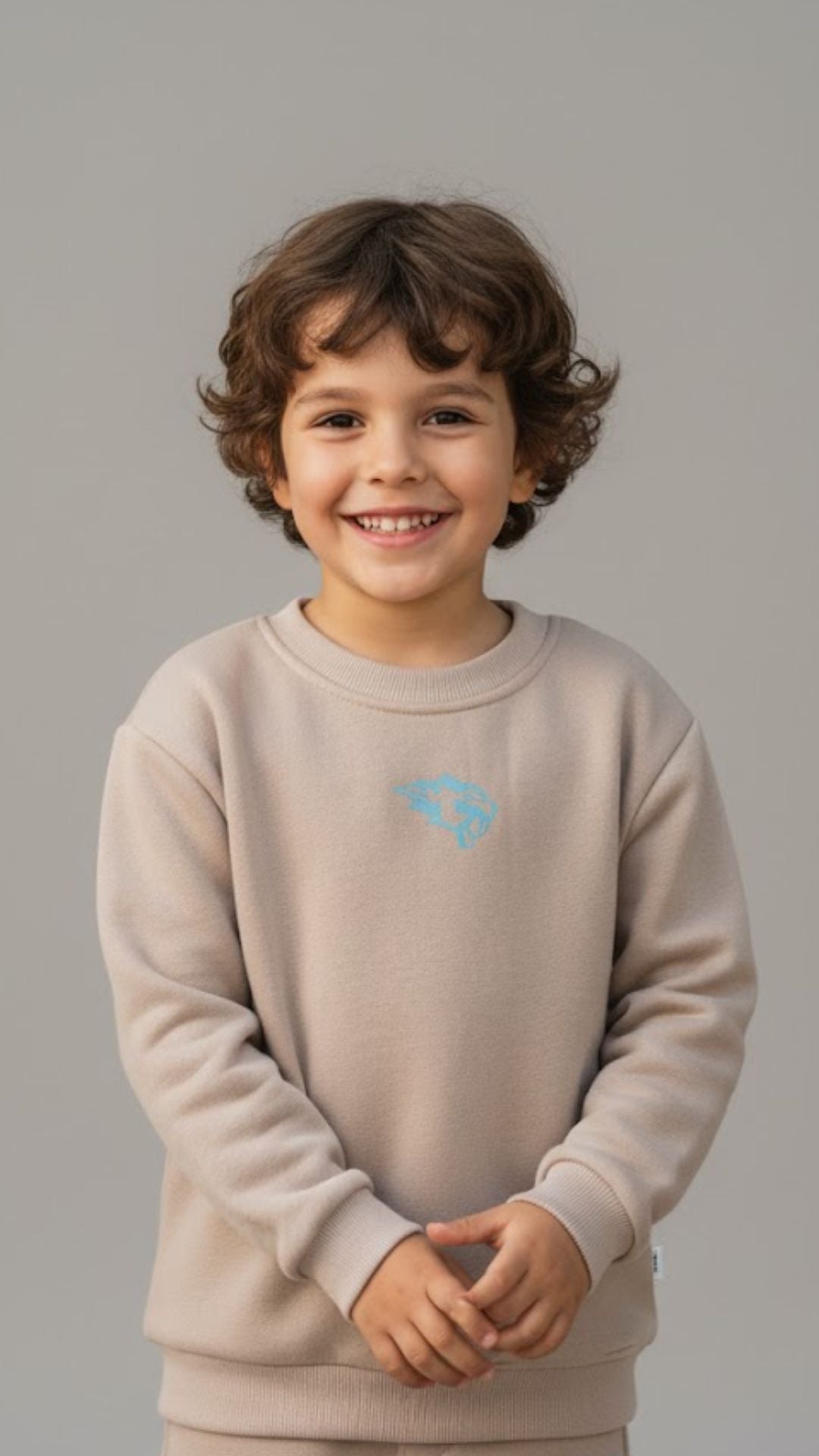 SABRHERO Luxury Kids Tennis Jumper & Trousers Set – Premium Junior Tennis Apparel SABRHERO